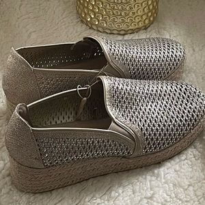 andiamo rhinestone espadrilles size 9.5